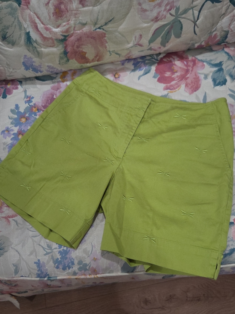 Talbots Adorable Lime Green Shorts